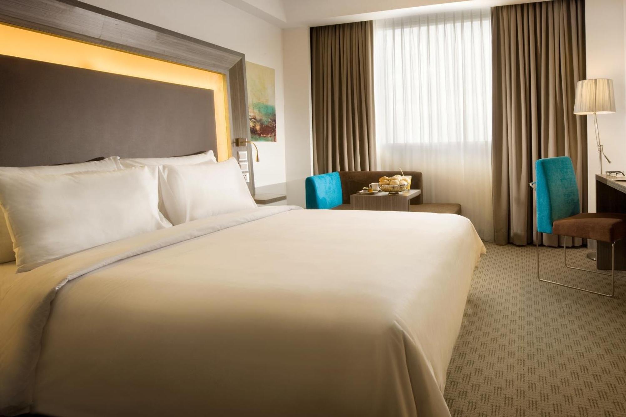Novotel Bangka Hotel & Convention Center Pangkal Pinang Room photo