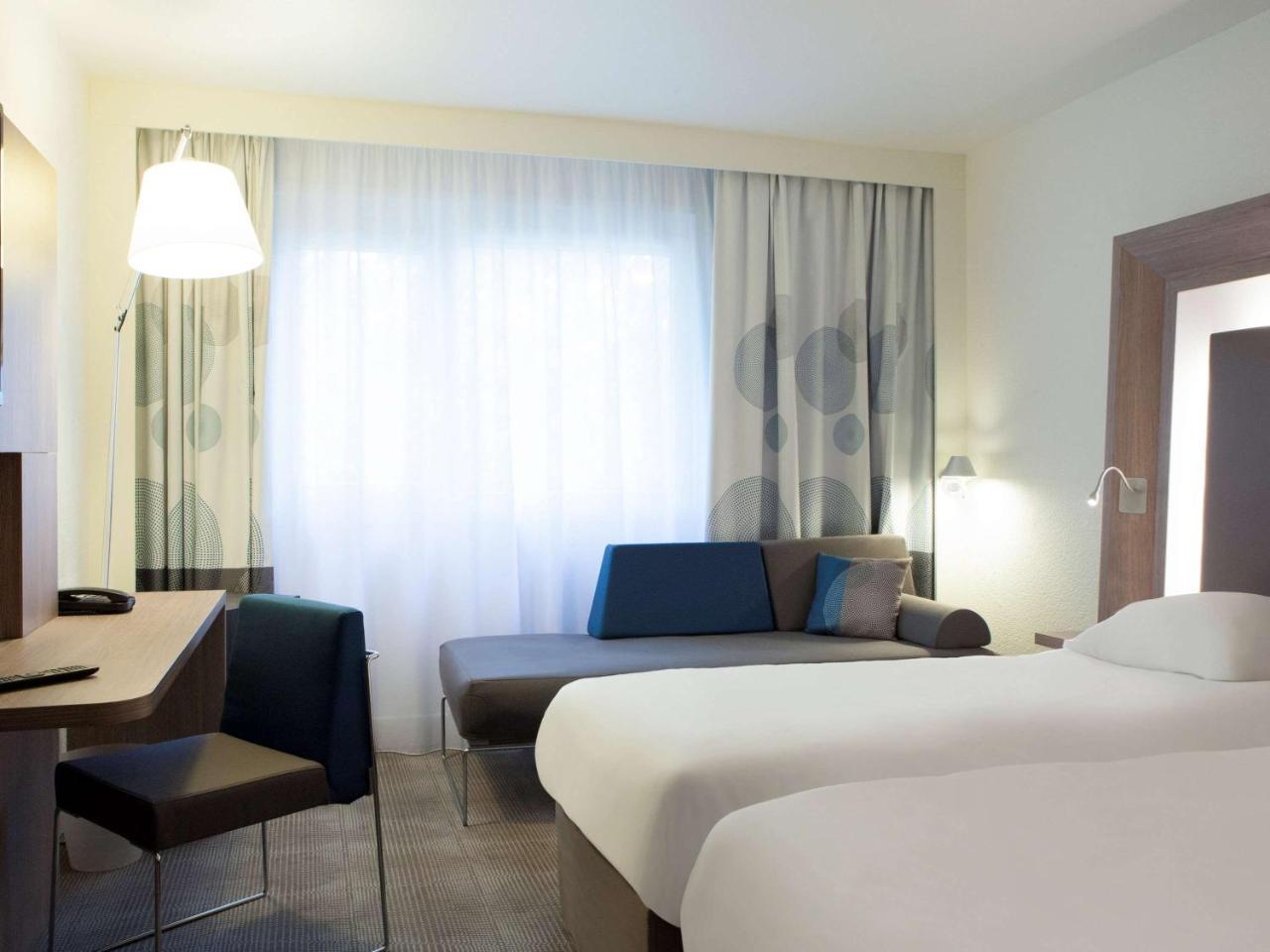 Novotel Bangka Hotel & Convention Center Pangkal Pinang Exterior photo